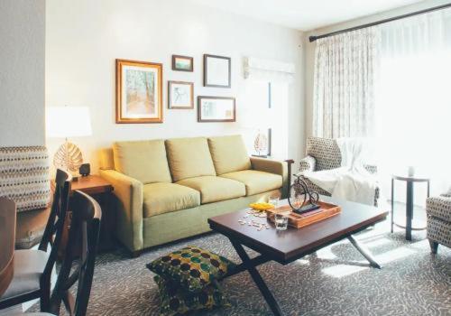 Holiday Inn Vacations At Orange Lake Resort East Village Four Corners Eksteriør bilde